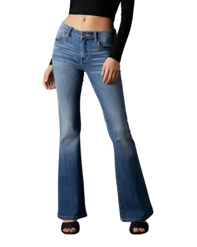 Maya Mid Rise Denim Jeans In Seville