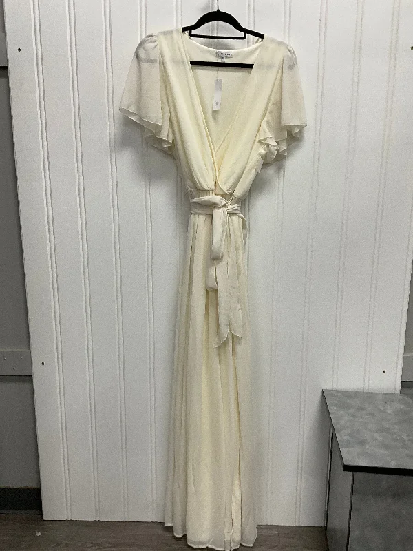 Dress Casual Maxi By Cmc In White, Size: 1x