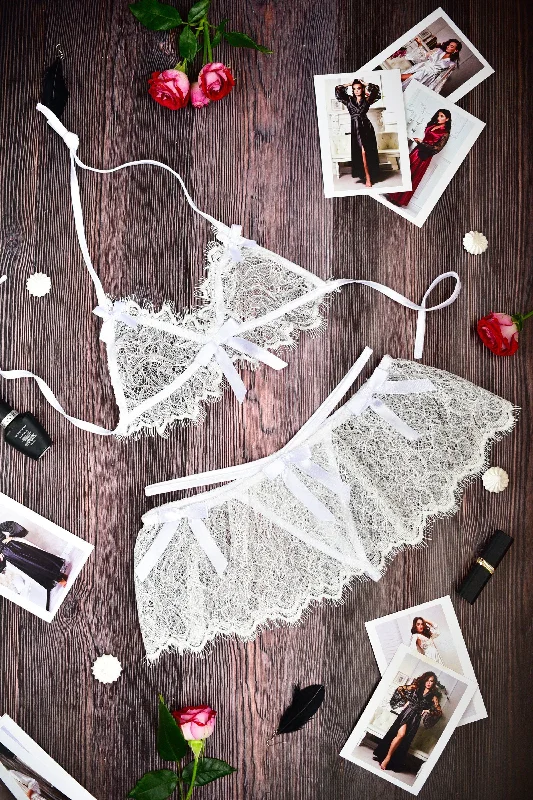 Bridal Lace Lingerie Set: Bra and Thong