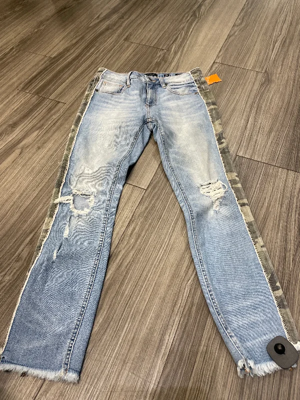 Jeans Straight By Miss Me  Size: 4